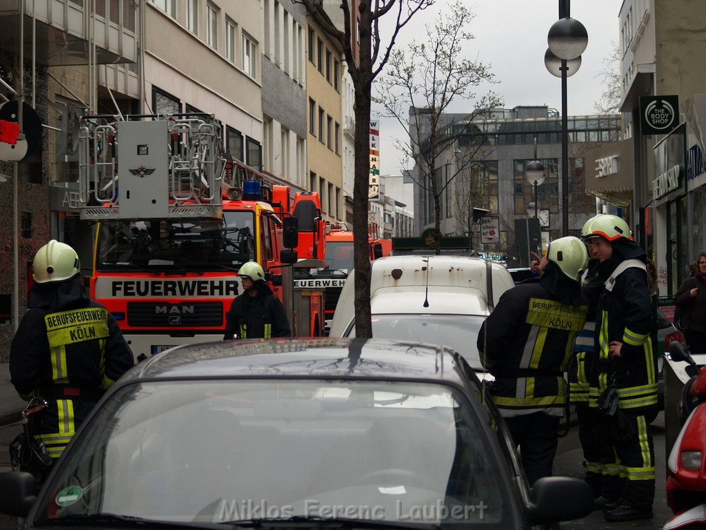 Brand Koeln Mitte Ehrenstr 039.JPG